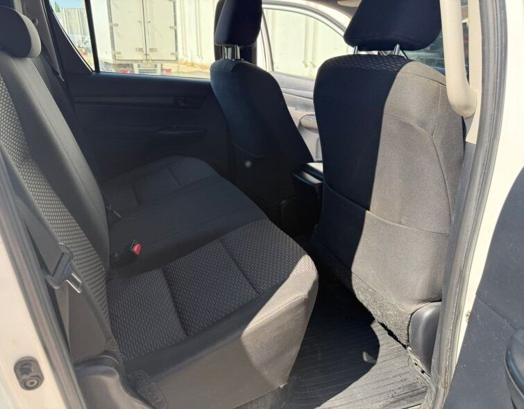 TOYOTA  HILUX DOUBLE CAB 2.4 GD6 4x4